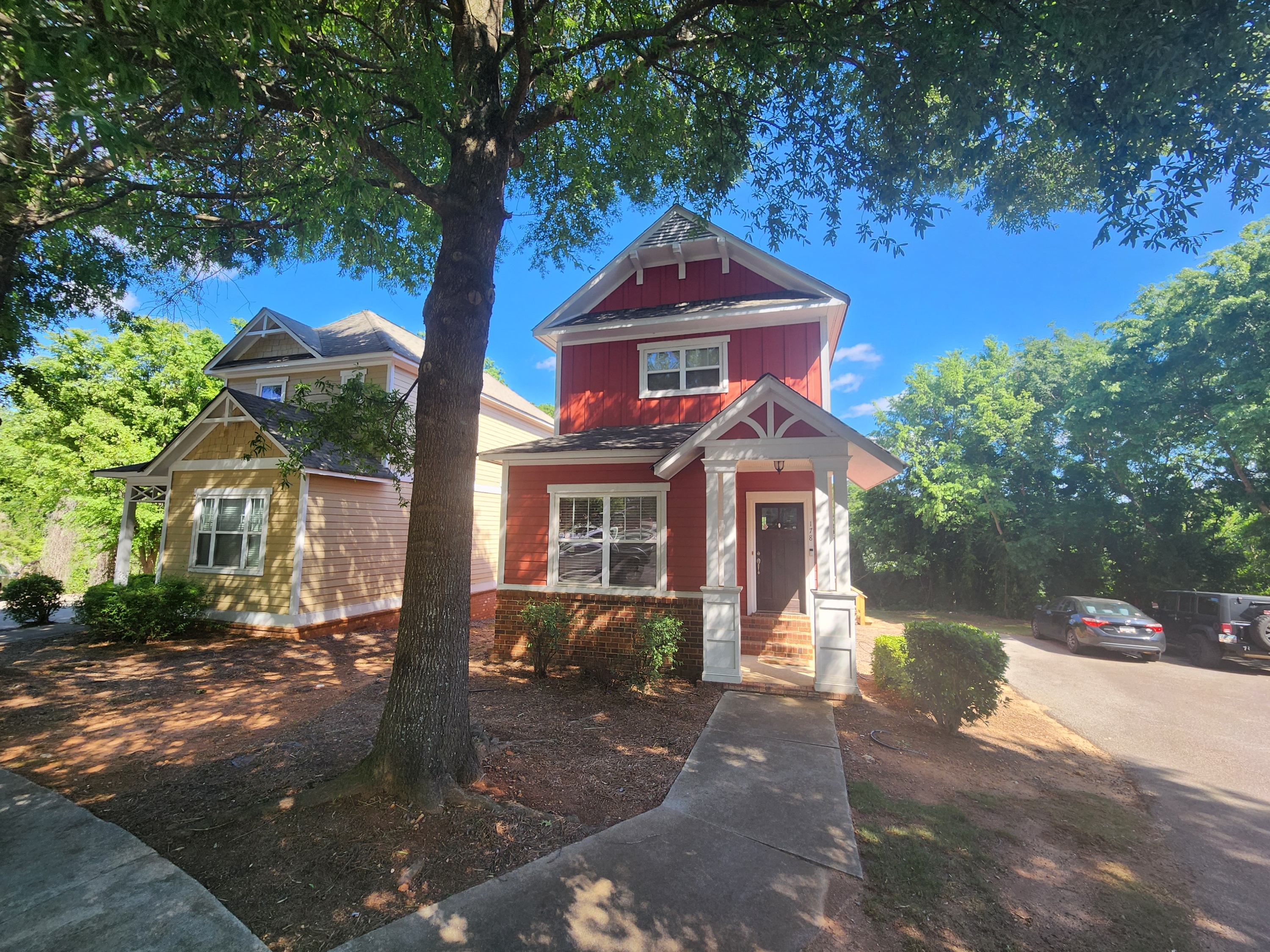 Property thumbnail image