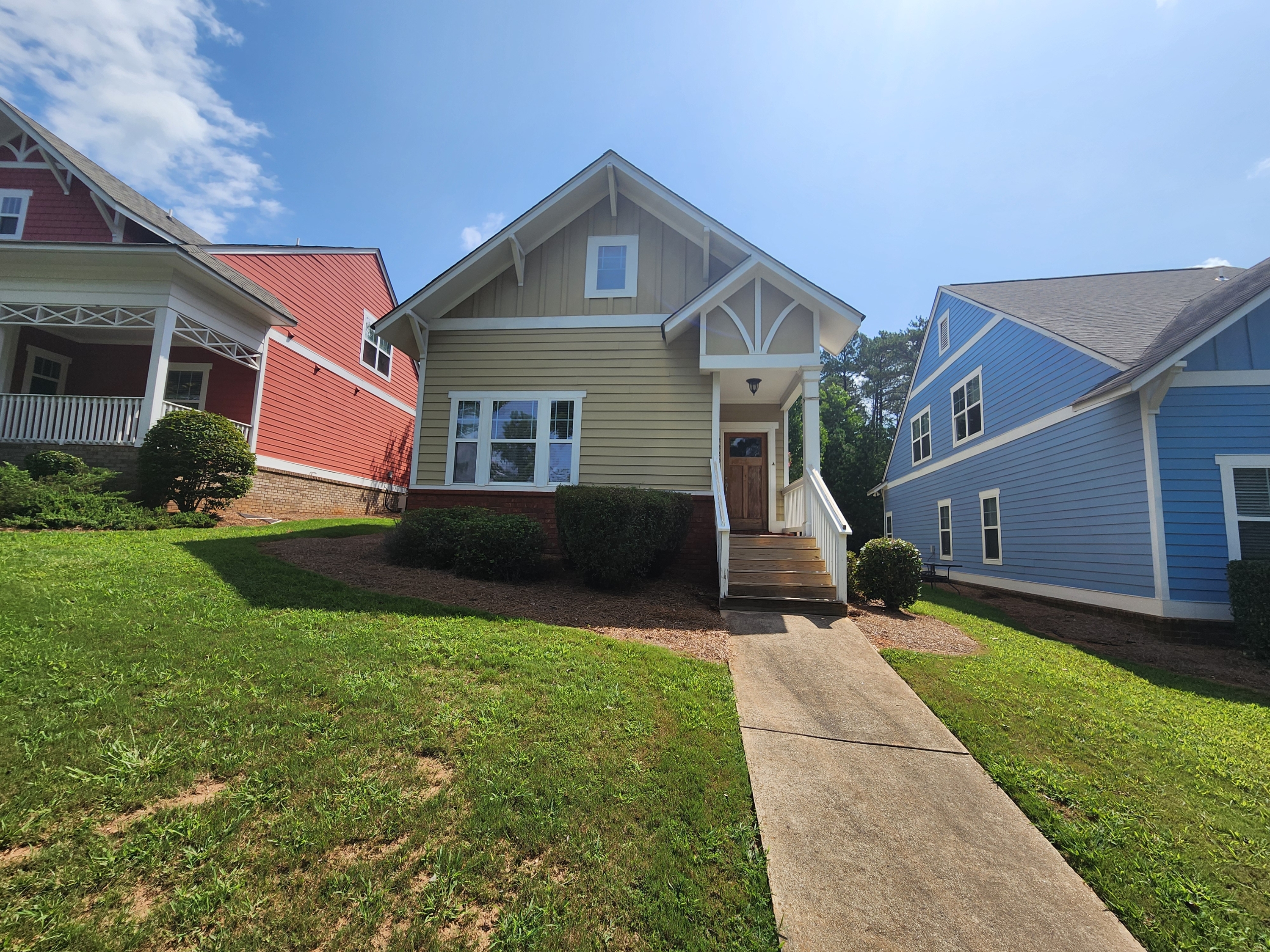 2220 Lakeside Drive - 1
