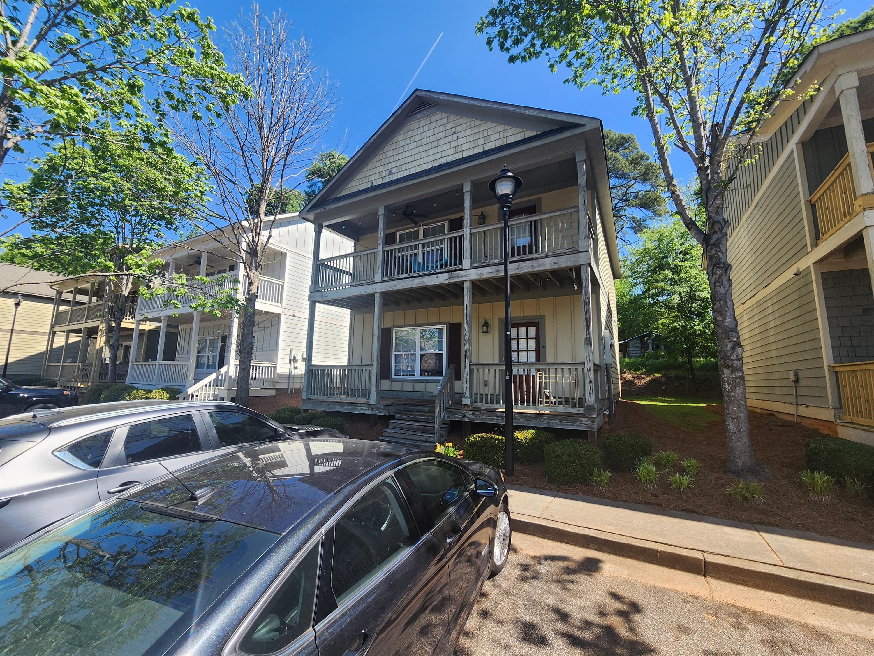 239 Ruth St #5 - 1