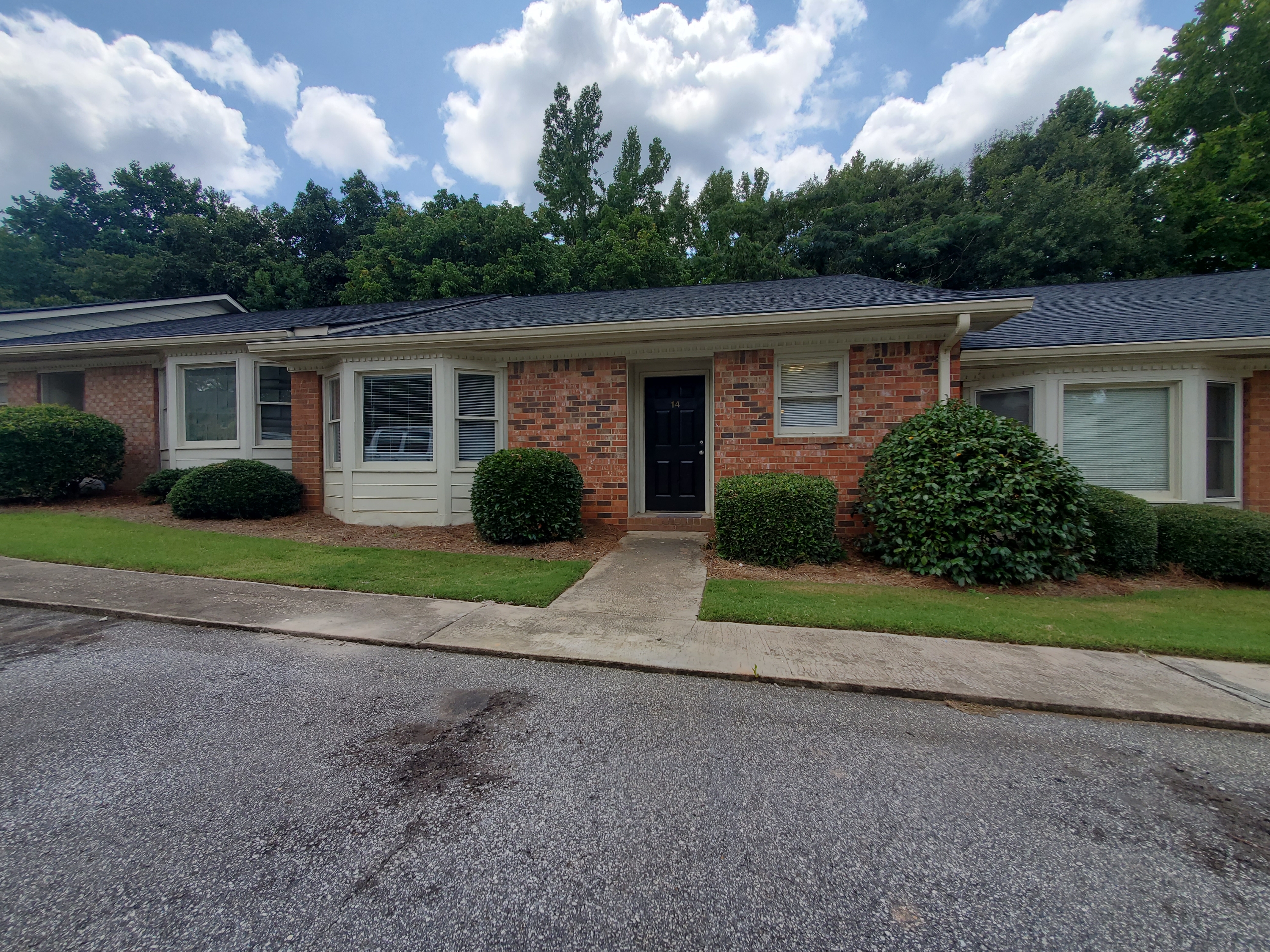 595 Macon Highway